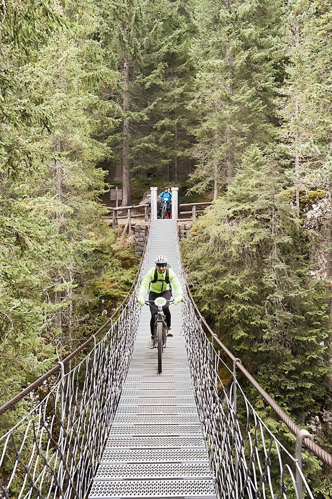 ponte sospeso ebike trail